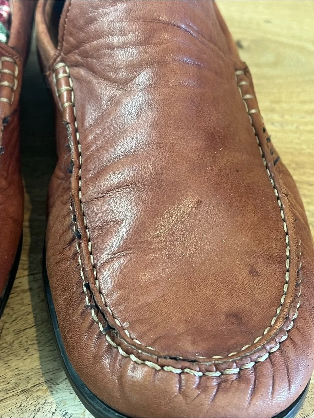 Johnston & Murphy Sheepskin Chestnut Brown Butter Soft Leather Loafers RL
